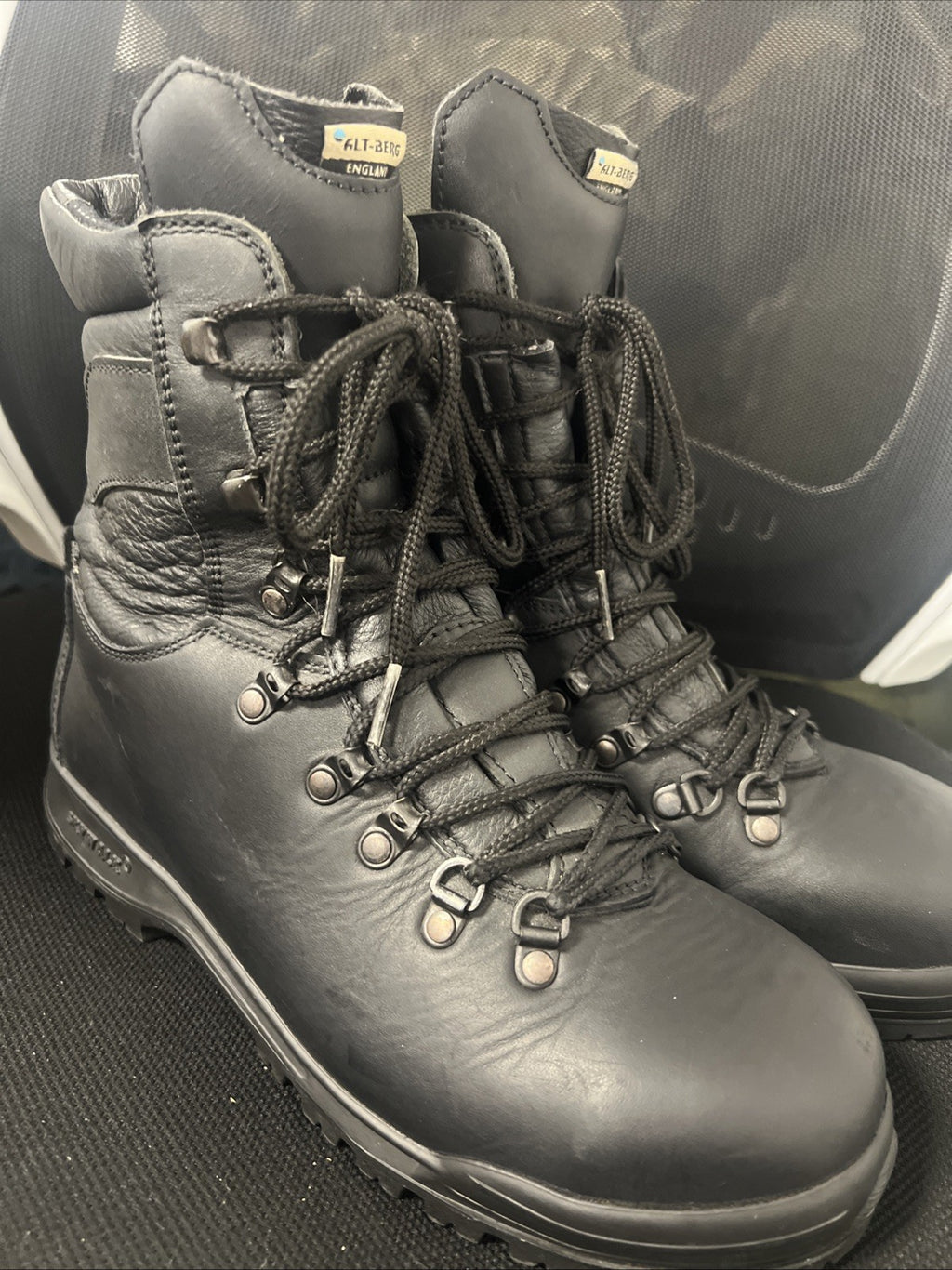 AltBerg Peacekeeper P3 Boots Uk 6