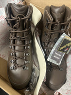 British Army Iturri Boots Cold Wet Weather Goretex Combat Brown  Uk 8 NEW