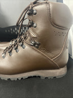 MENS  ITURRI PATROL BOOTS - 9 Medium , Brown Leather Combat, British Army Issue