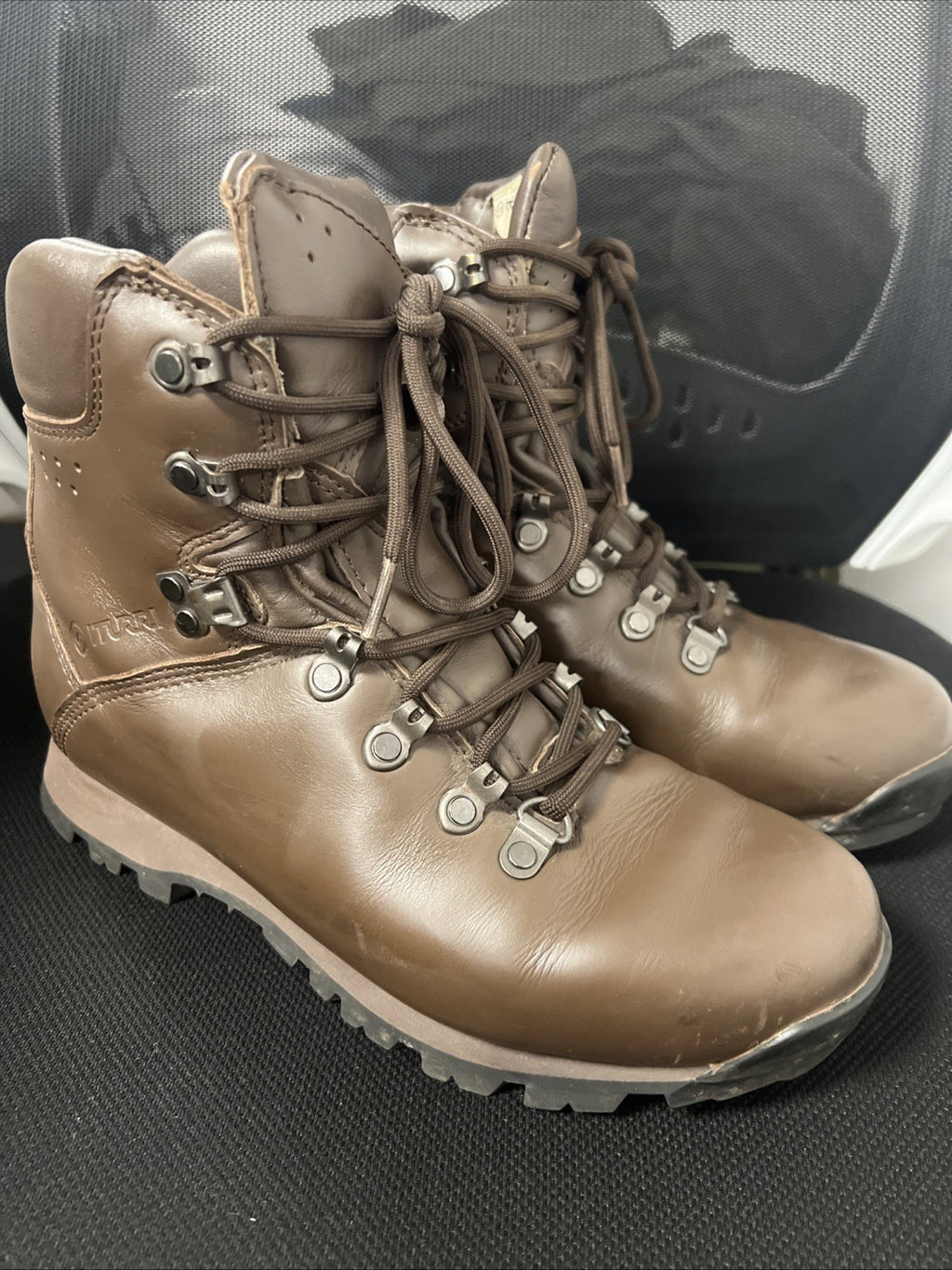 Womens British Army Iturri Lightweight Patrol Leather Brown Boots 6M