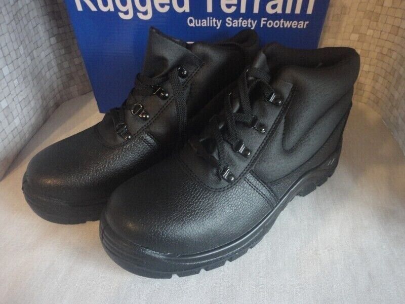 Rugged Terrain Size 7 Leather Safety Boot Steel Toe Cap RT514B