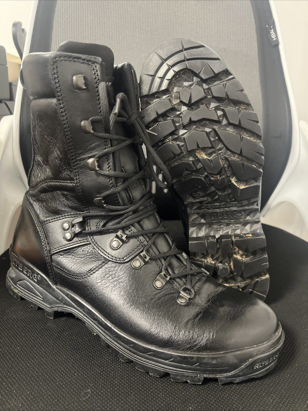 Altberg Sneeker Aqua Military Combat Boot - Black