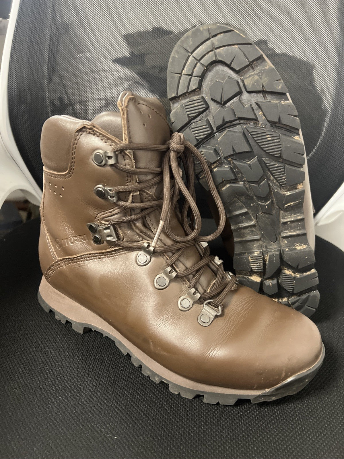 Womens British Army Iturri Lightweight Patrol Leather Brown Boots 6M