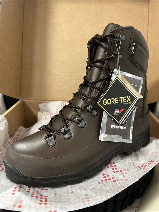 WOMENS ITURRI COLD WET WEATHER BOOTS  Goretex Brown British Army 7 M NEW