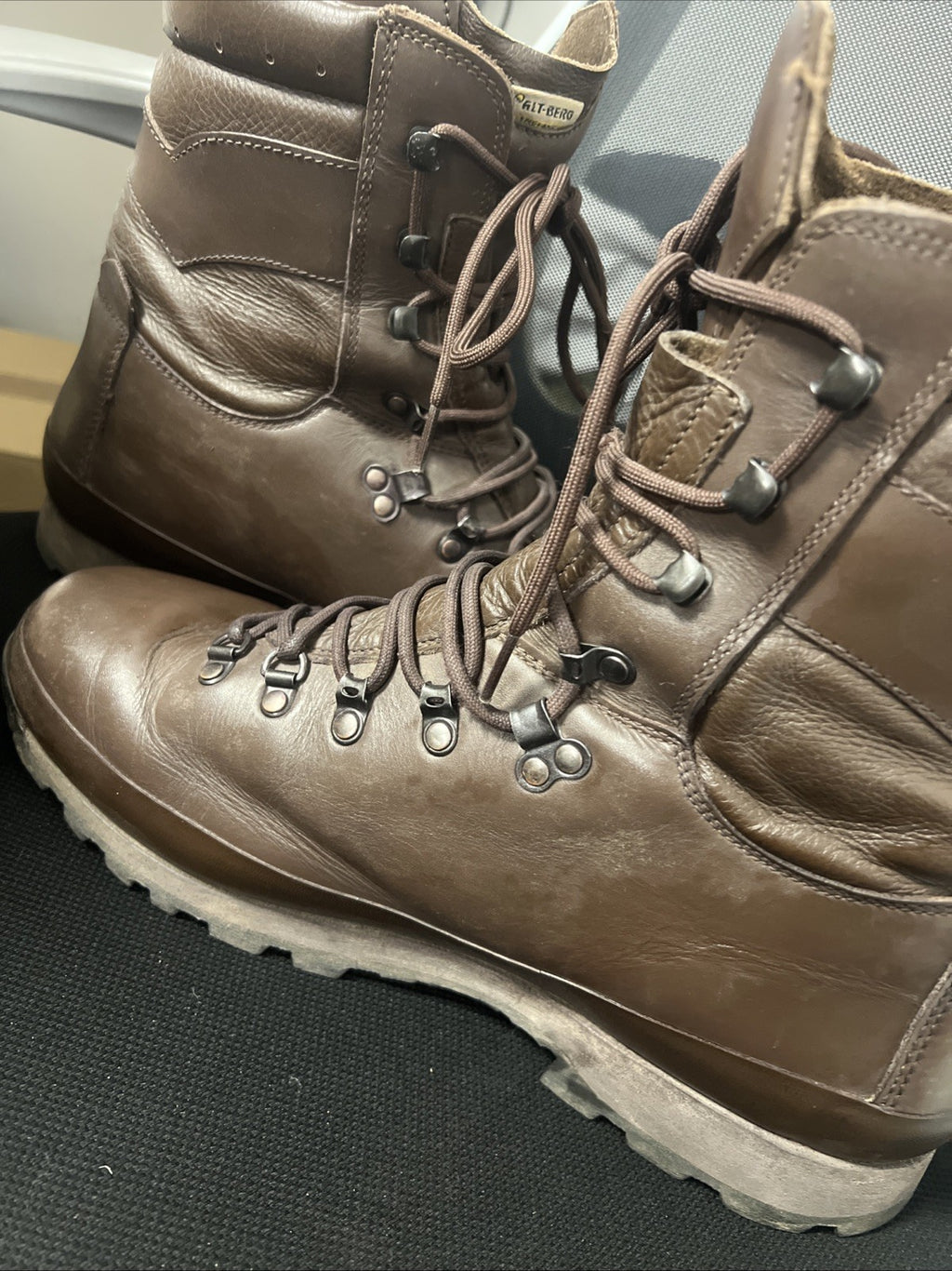 ALTBERG DEFENDER BOOTS - 12W , Brown Leather Defender Combat  British Army