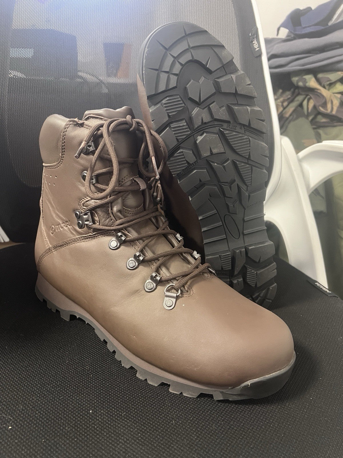 ITURRI British Army Brown Leather Patrol Boots Mens Size 12L