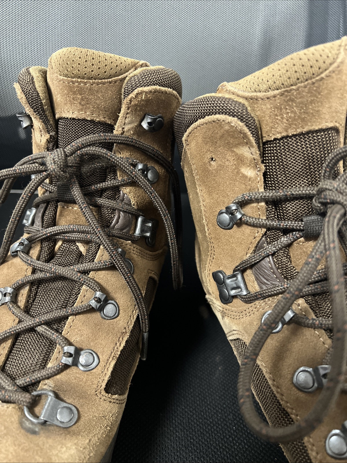 ITURRI BOOTS, Size: 10 L Mens Brown Desert High Liability British Army