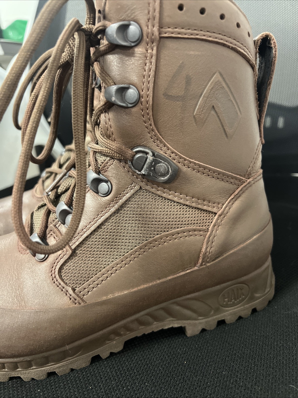 WOMENS HAIX BOOTS - Size: 4 Medium , Brown High Liability Combat , British Army