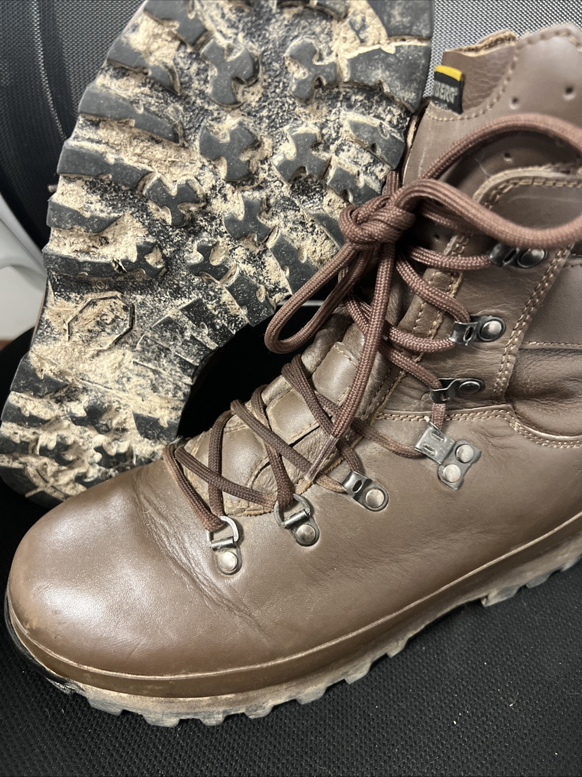 ALTBERG BOOTS -Size: 7 Large , Mens Defender Brown Leather Combat , British Army