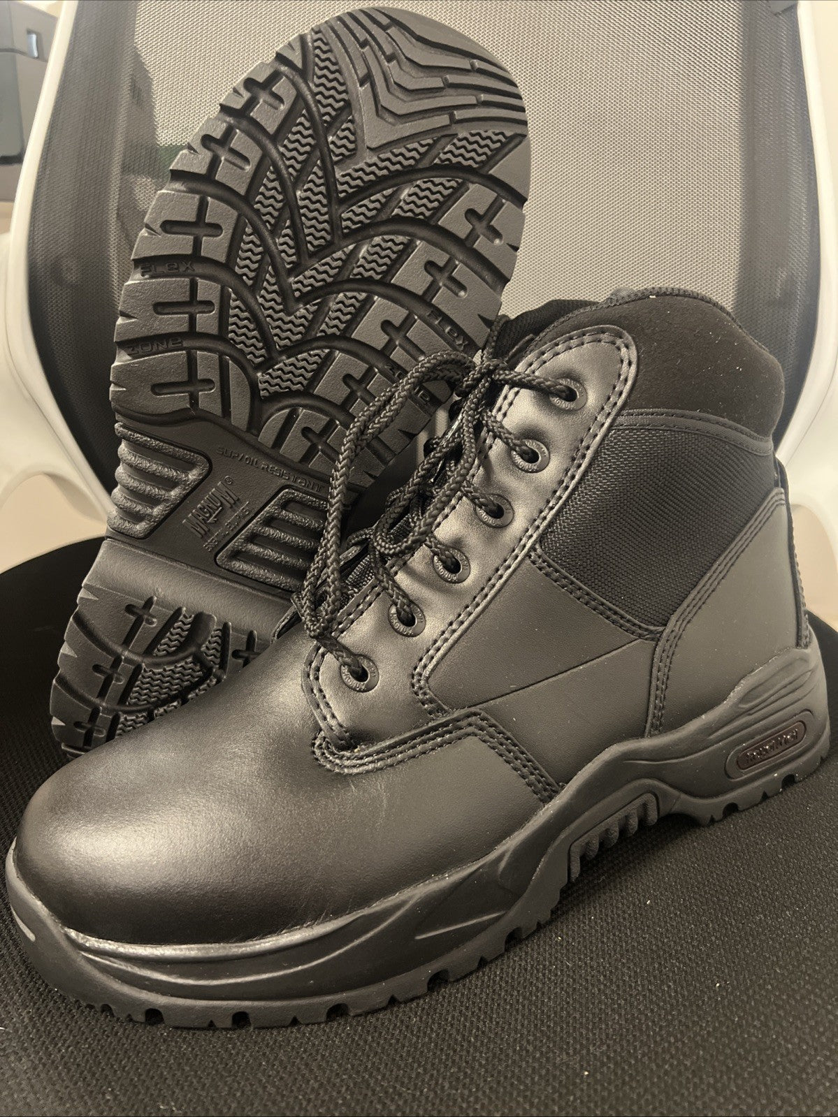 Magnum Midnite Plus II Steel Toe Cap Walking Boots Royal Mail New UK 8