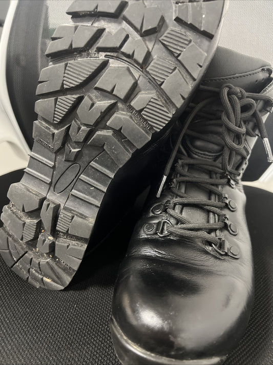 ITURRI WOMENS PATROL BOOTS SIZE 6M  BRITISH ARMY ISSUE
